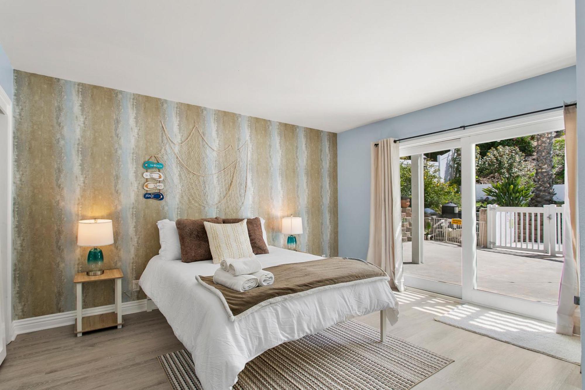 Stunning Coastal Escape With Private Pool, Spa, Arcade, Disney, Beach Мішен-В'єхо Екстер'єр фото