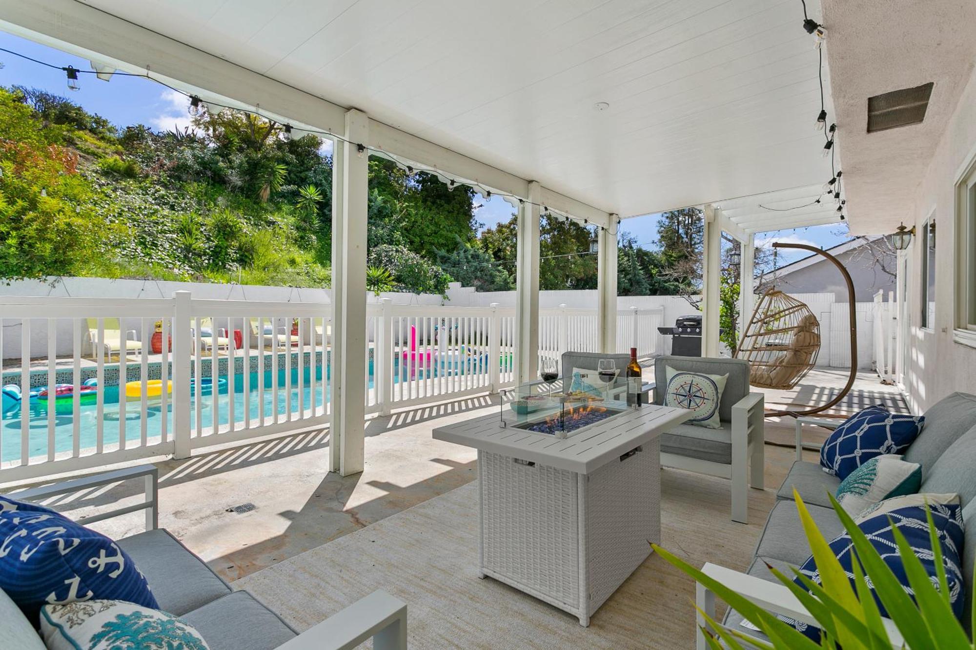 Stunning Coastal Escape With Private Pool, Spa, Arcade, Disney, Beach Мішен-В'єхо Екстер'єр фото