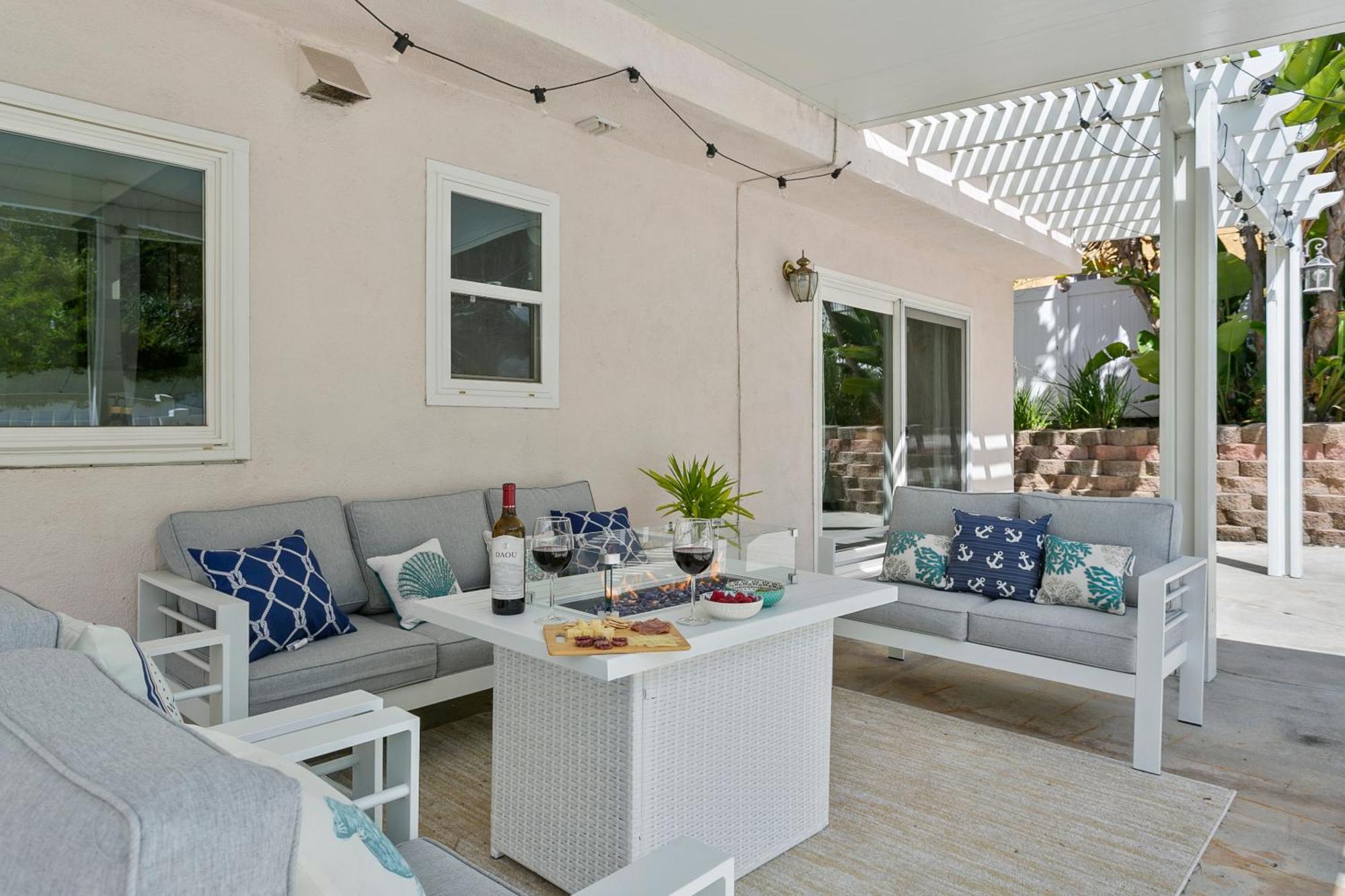 Stunning Coastal Escape With Private Pool, Spa, Arcade, Disney, Beach Мішен-В'єхо Екстер'єр фото